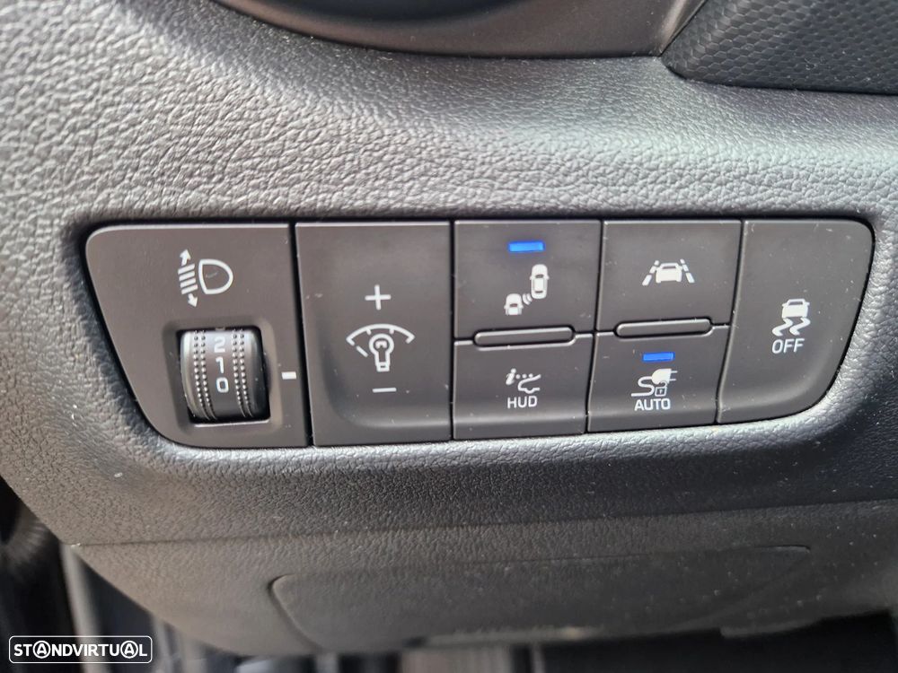 Hyundai Kauai Premium - 24