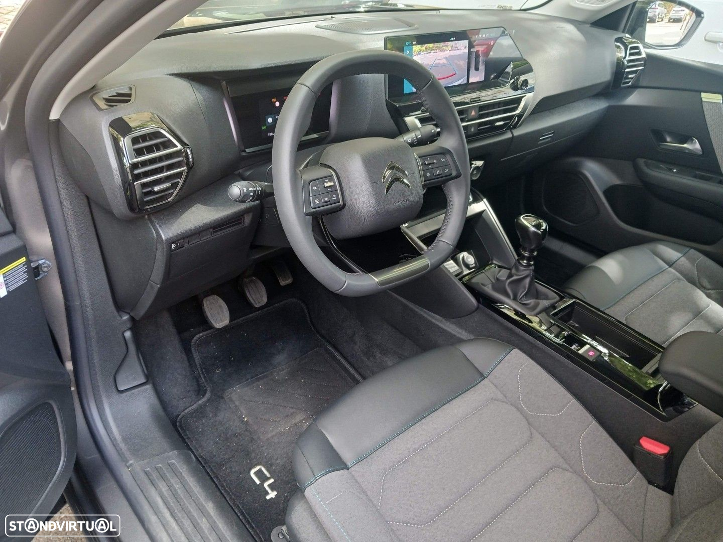 Citroën C4 1.2 PureTech Plus - 27
