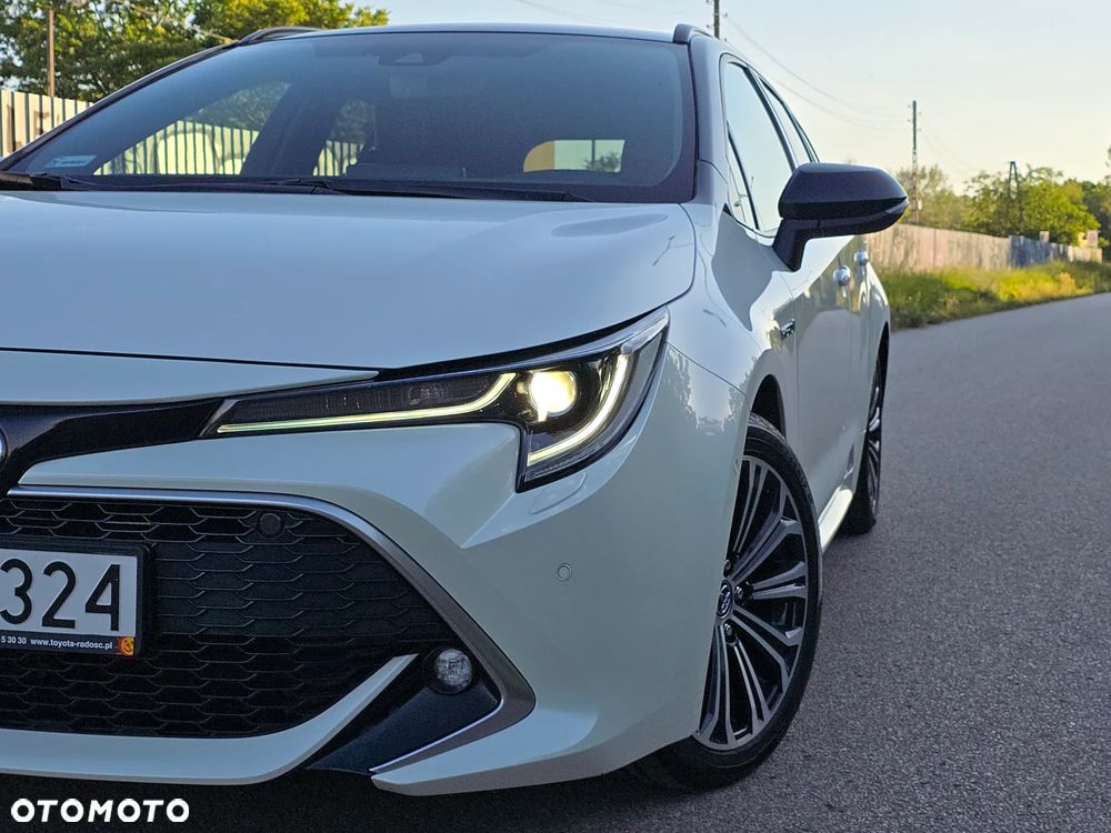 Toyota Corolla 1.8 Hybrid Executive - 8