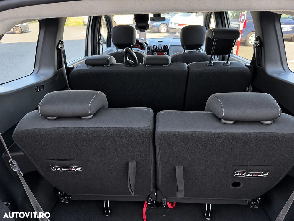 Dacia Lodgy 1.5 Blue dCi Laureate - 10