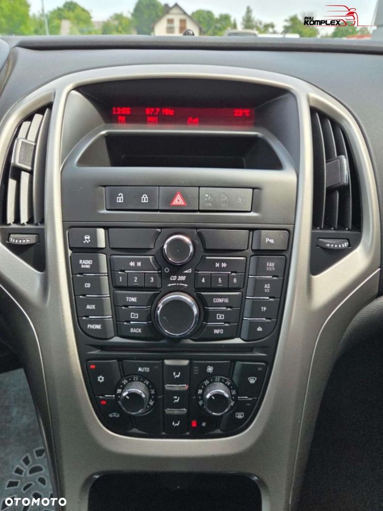 Opel Astra - 16