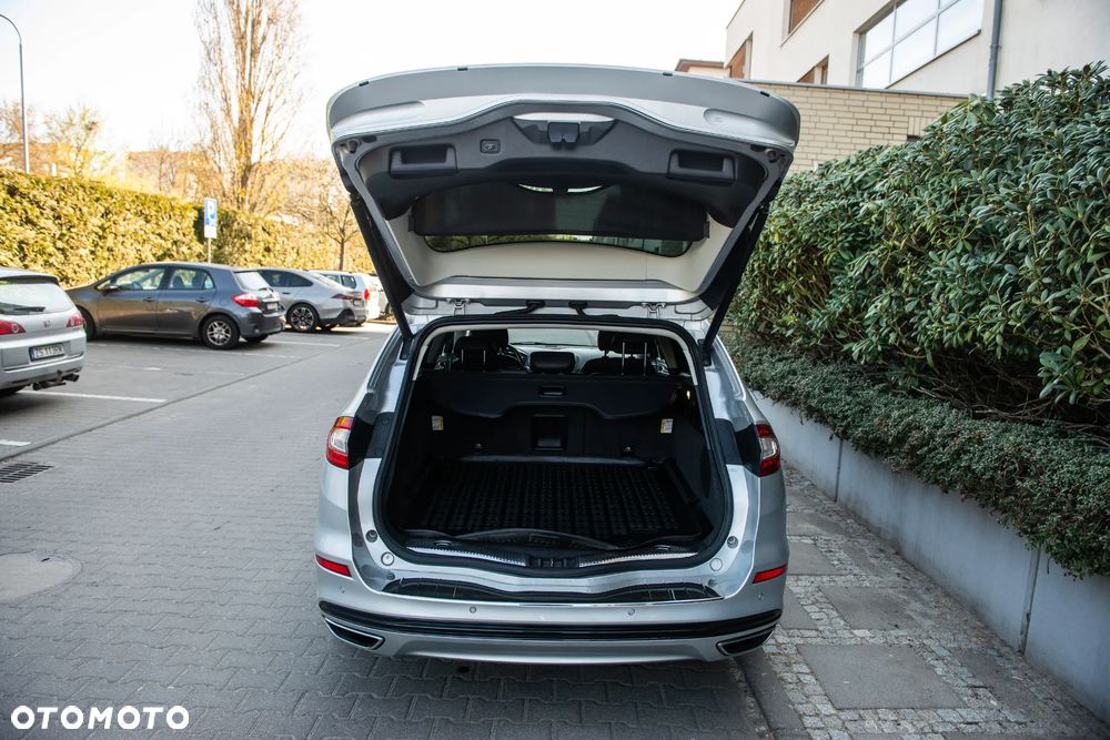 Ford Mondeo 2.0 TDCi STart-Stopp PowerShift-Aut Titanium - 6