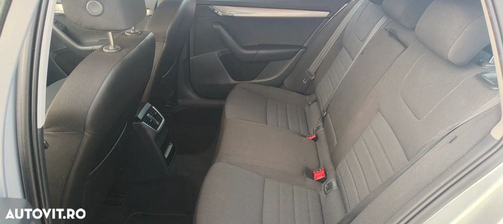 Skoda Octavia Combi 1.4 TSI Green tec Ambition - 9