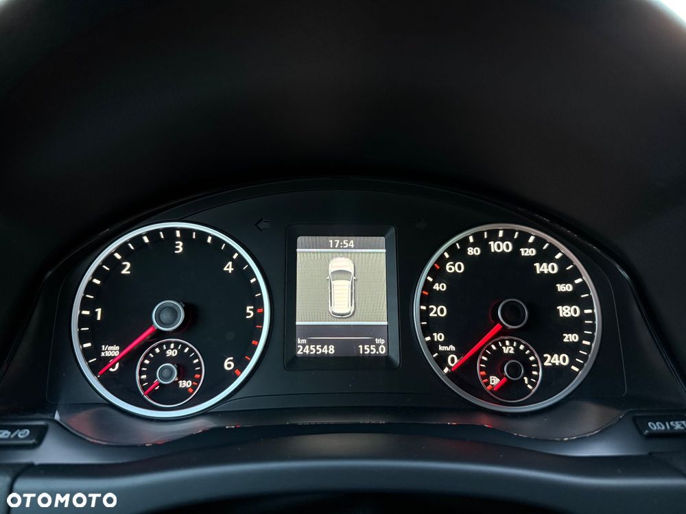 Volkswagen Tiguan 2.0 TDI Perfectline R-Style - 4