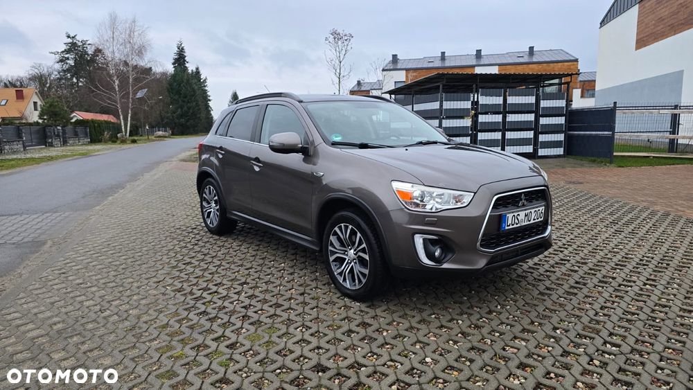 Mitsubishi ASX 2.2 DI-D 4WD Automatik Diamant Edition+ - 3