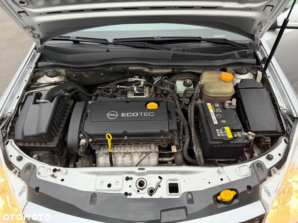 Opel Astra 1.6 - 19