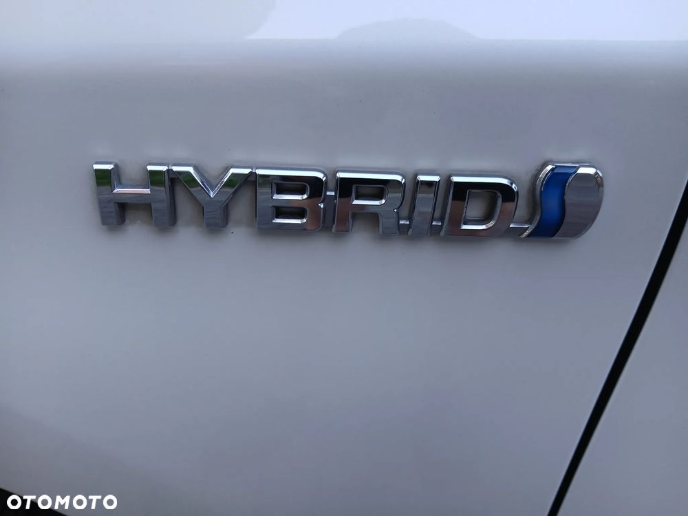 Toyota Prius (Hybrid) Executive - 24