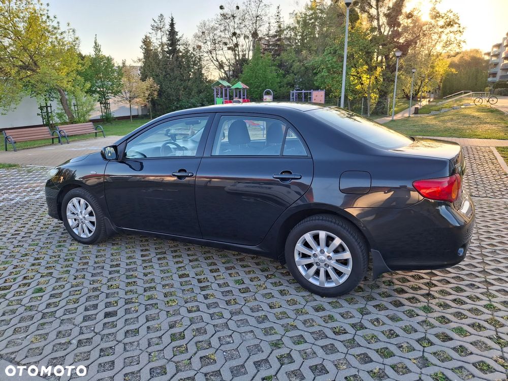 Toyota Corolla 1.6 Luna - 7