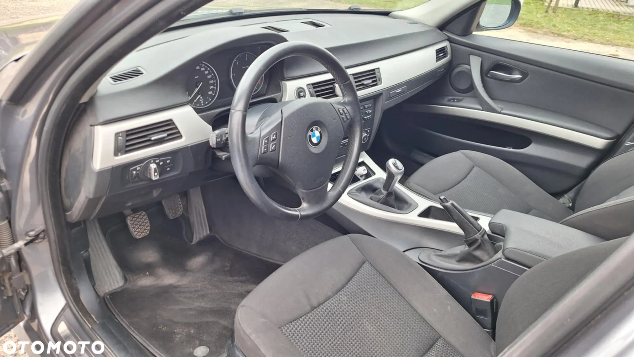 BMW Seria 3 318d - 9
