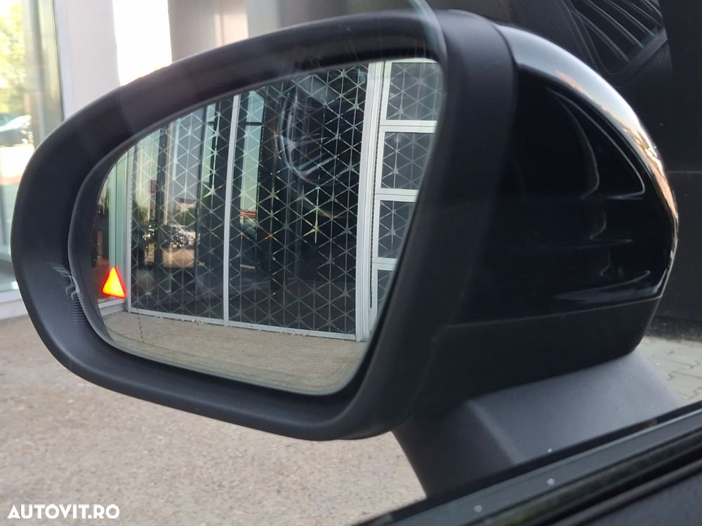 Mercedes-Benz CLA 180 d 7G-DCT - 29