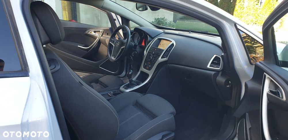 Opel Astra GTC 1.4 Turbo ecoFLEX Start/Stop - 16