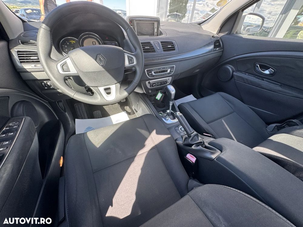 Renault Megane 1.5 dCi EDC Olympic - 25