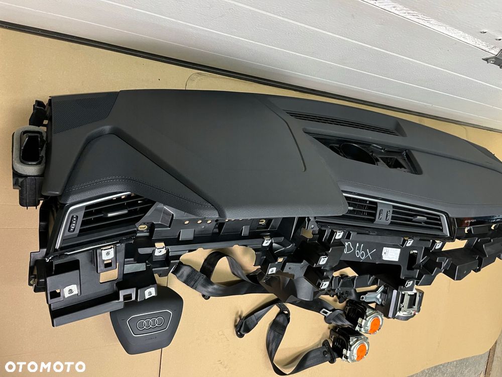 konsola audi e-tron skÓra audi etron deska airbag pasy kokpit audi q8 etron - 6