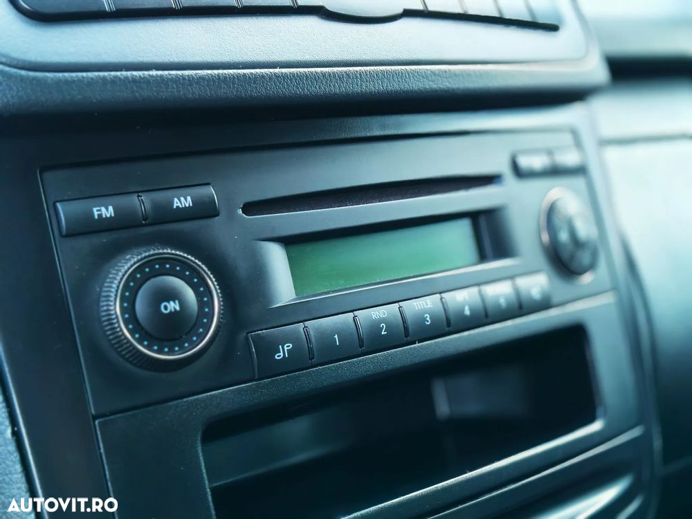 Mercedes-Benz Vito - 22