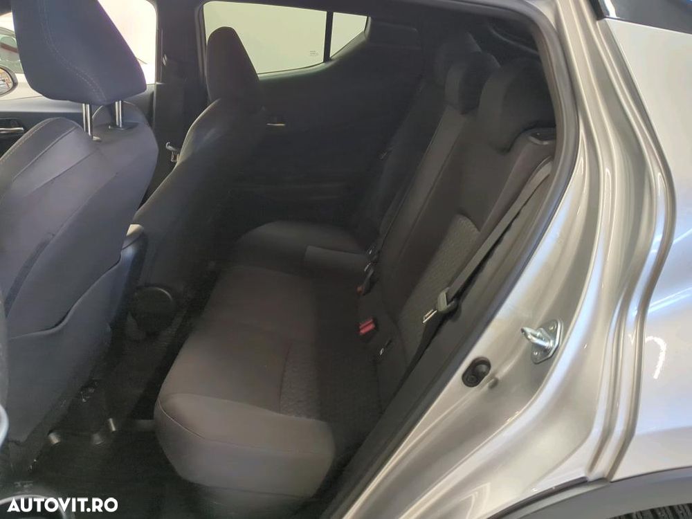 Toyota C-HR 2.0 HSD 184 CP 4x2 CVT Style - 9