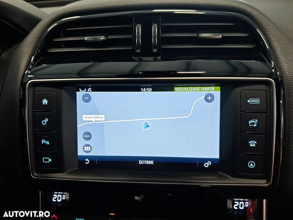 Jaguar XE 2.0 R-Sport - 12