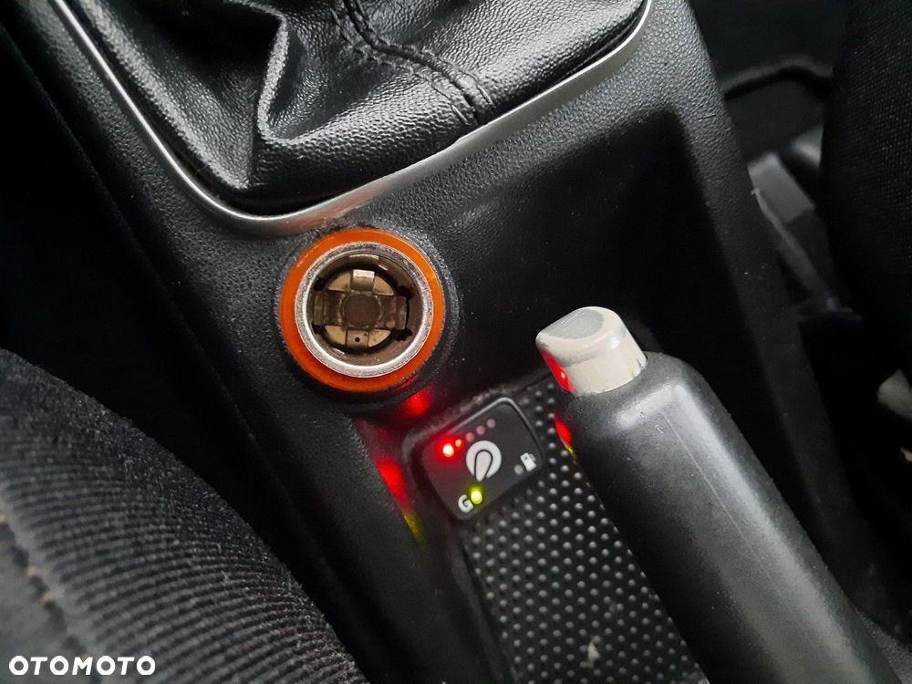 Fiat Grande Punto 1.4 16V Racing - 33