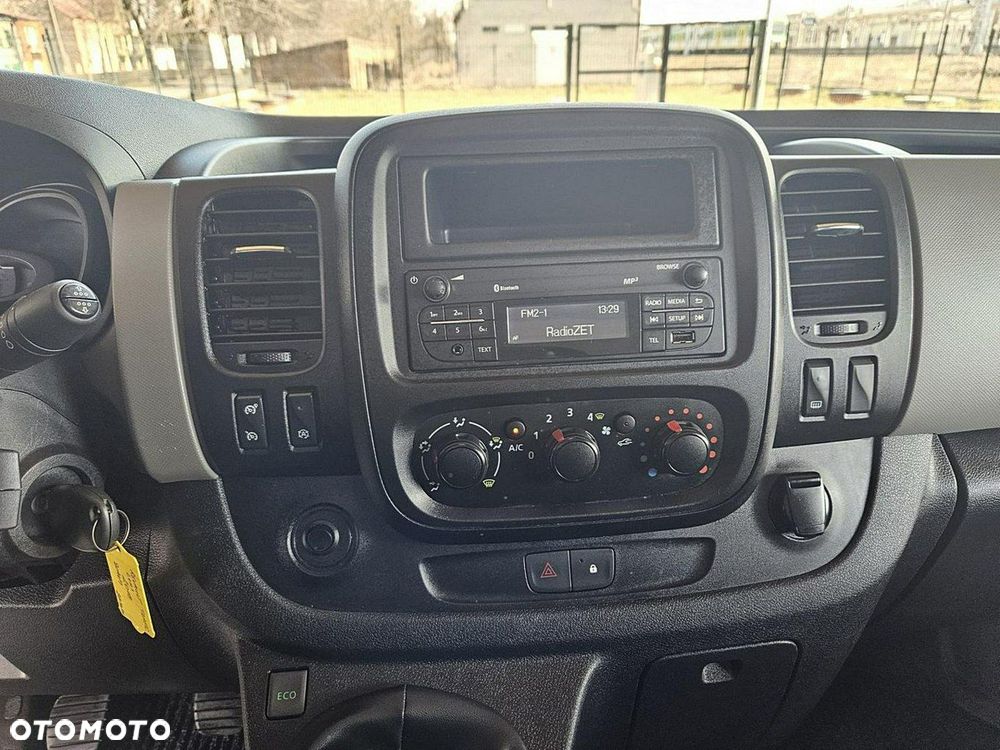 Renault Trafic - 9