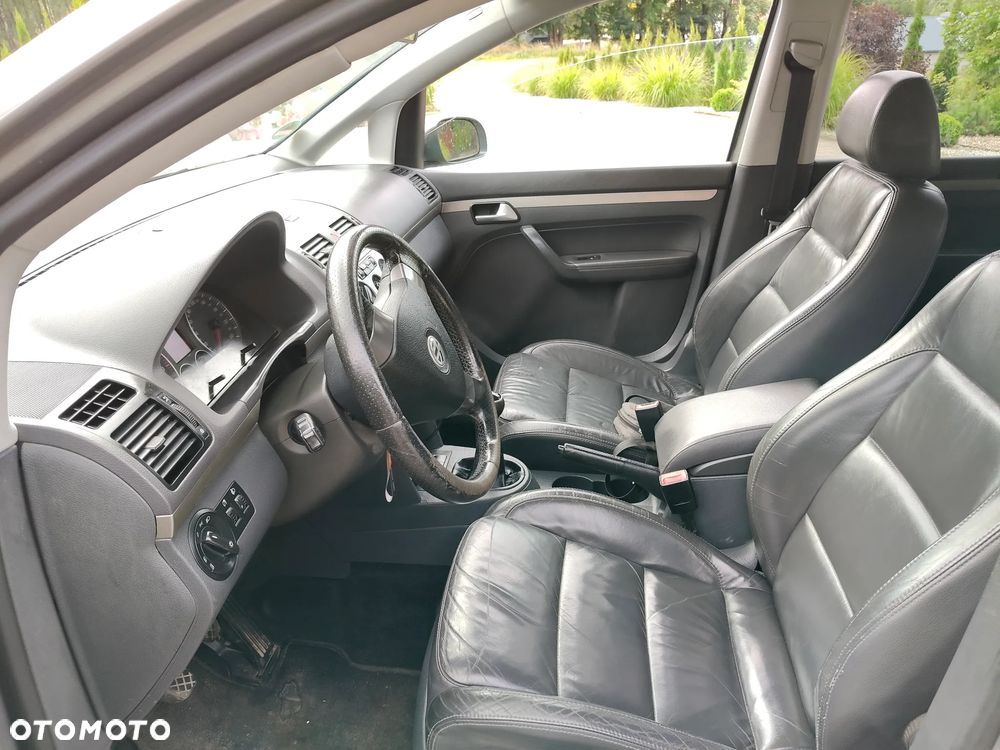 Volkswagen Touran 2.0 TDI DPF Cross - 5