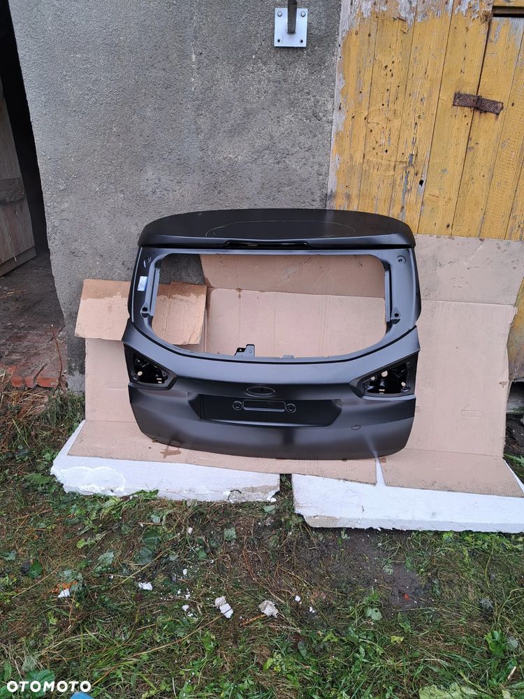 Klapa tył tylna Ford C-Max II MK-2 Lift F1CB-R40404-AB 2060641 PF1CB-R40410-AC klapa pokrywa bagażnika Ford C-Max MK-2 II Lift 2014 2015 2016 2017 2018 2019 - 2