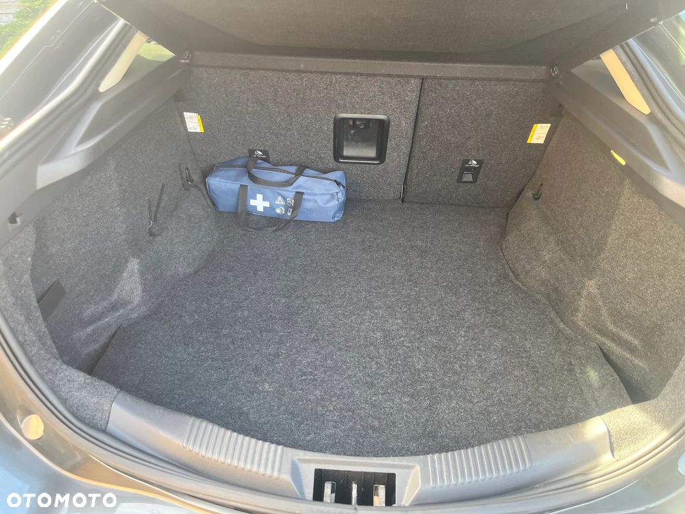 Ford Mondeo - 12