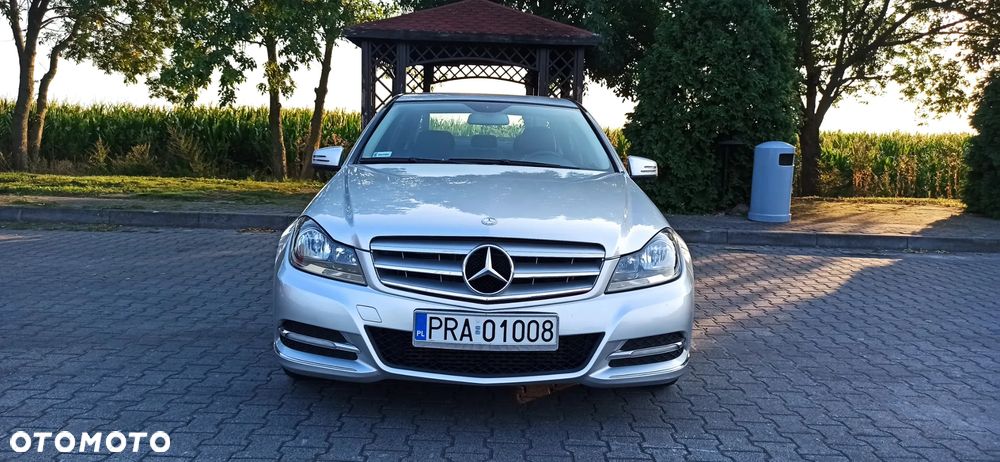 Mercedes-Benz Klasa C 180 T CDI DPF (BlueEFFICIENCY) Avantgarde - 13
