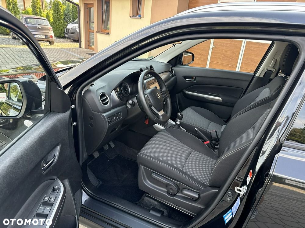 Suzuki Vitara 1.4 Boosterjet Allgrip S - 25