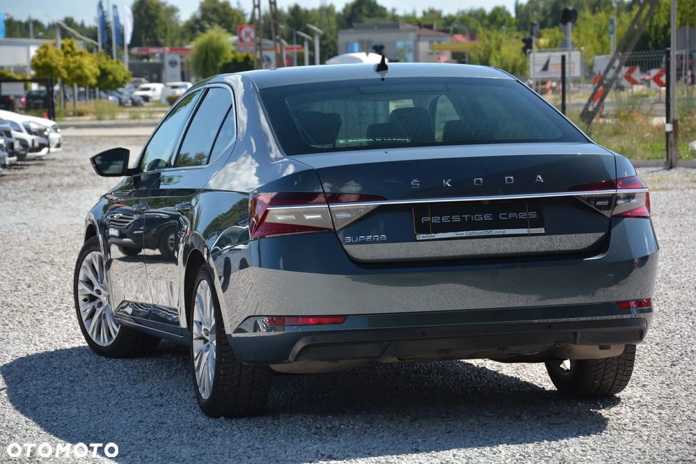 Skoda Superb 2.0 TSI DSG Style - 10