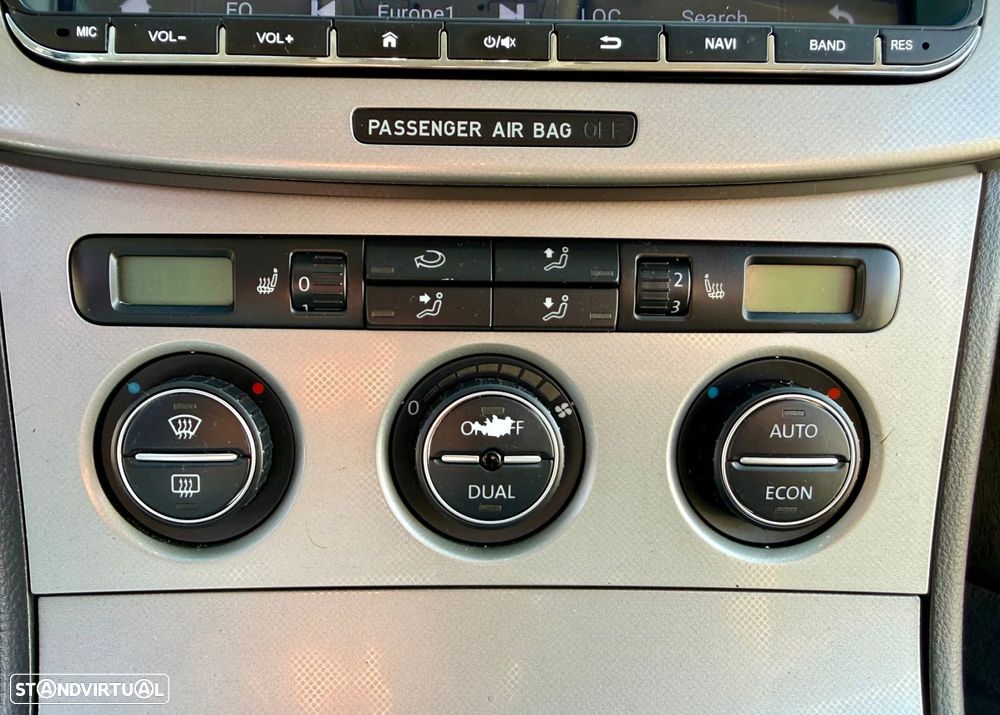 VW Passat Variant 2.0 TDi Highline - 12