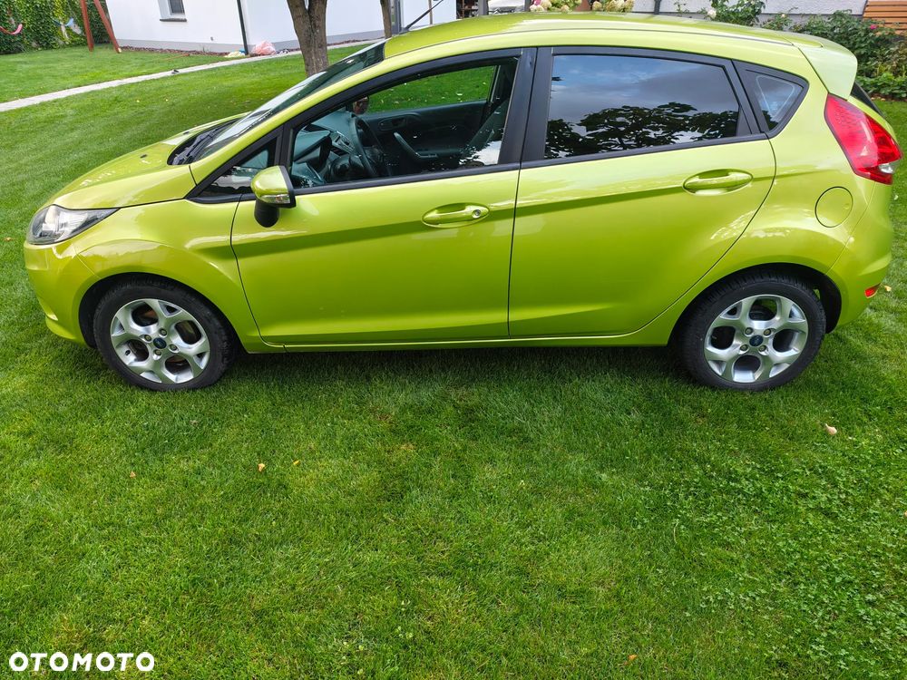 Ford Fiesta 1.25 Champions Edition - 3