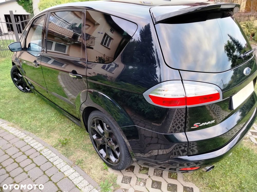 Ford S-Max - 38
