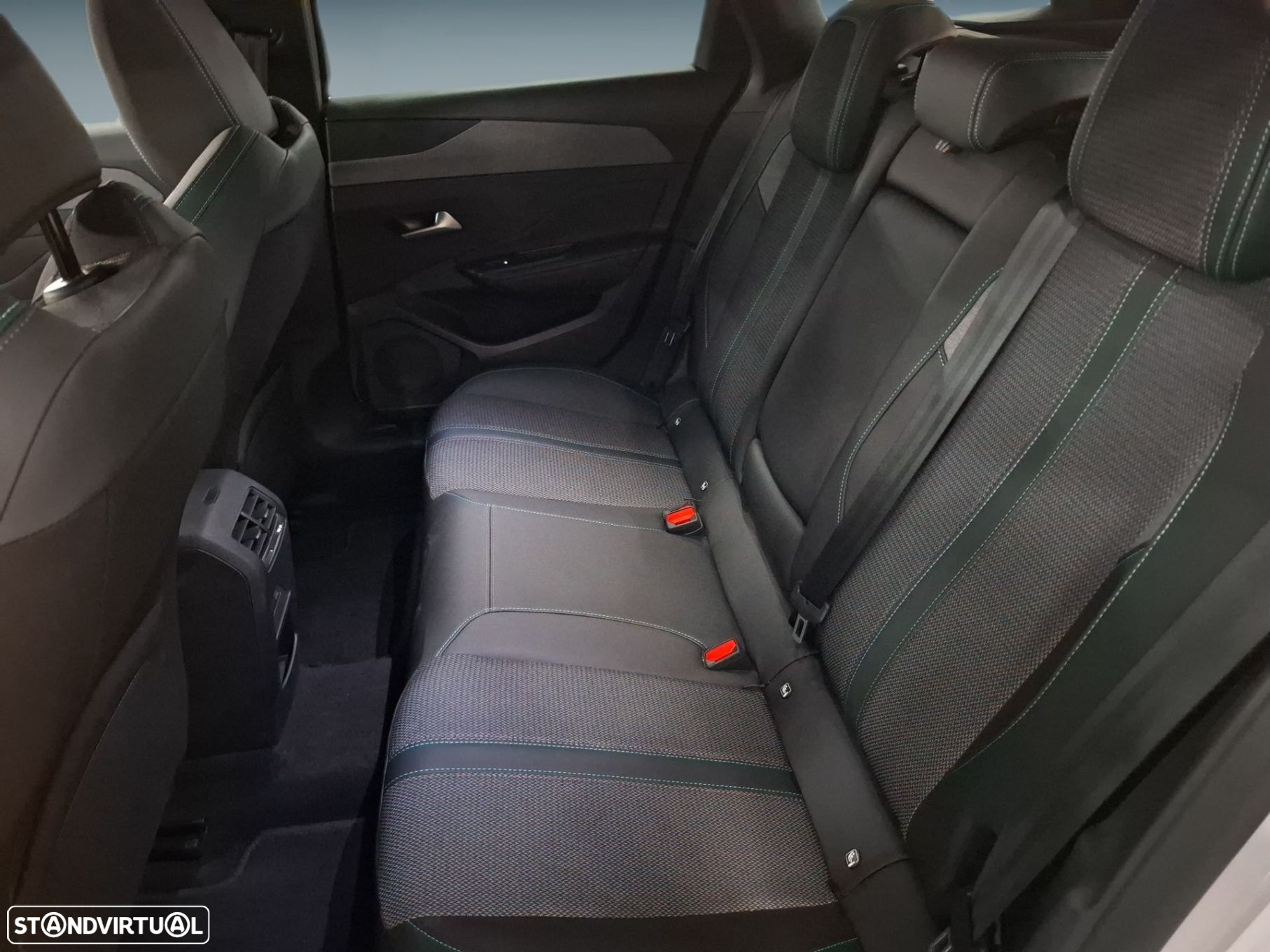 Peugeot 308 SW 1.2 PureTech Allure - 14