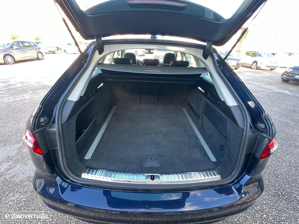 Audi A6 Avant 40 TDI S tronic - 11