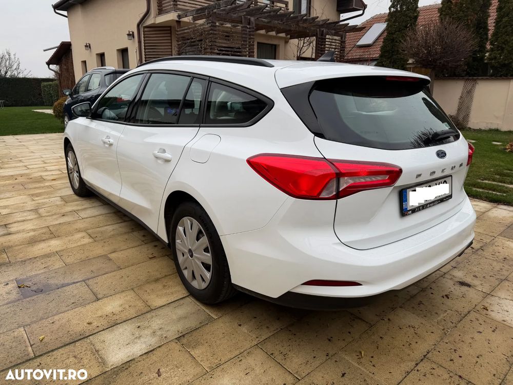 Ford Focus 1.5 EcoBlue Active Business - 4