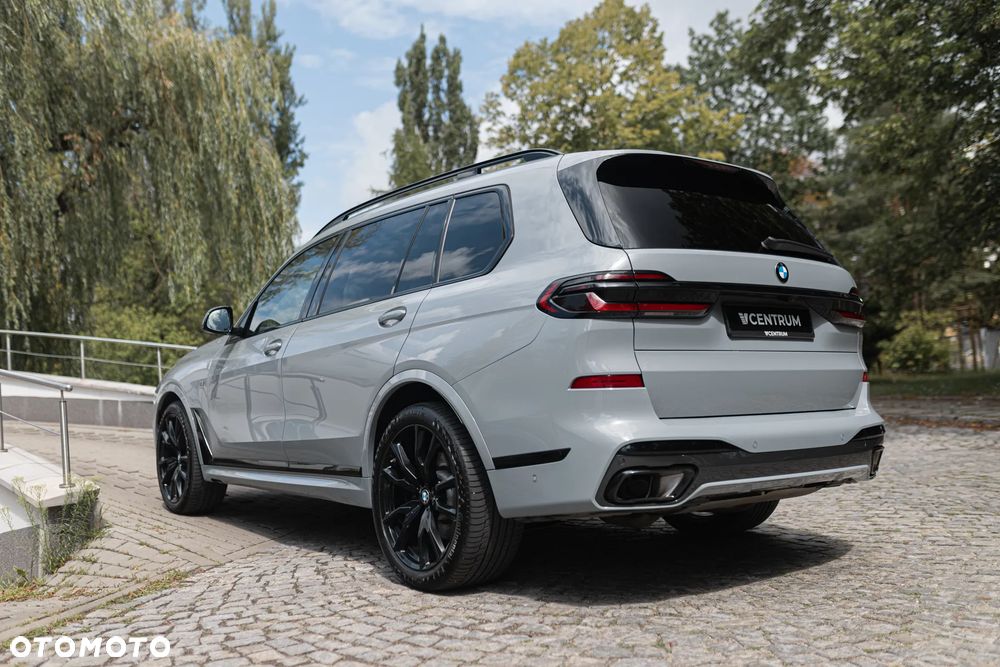 BMW X7 xDrive40d mHEV sport - 9