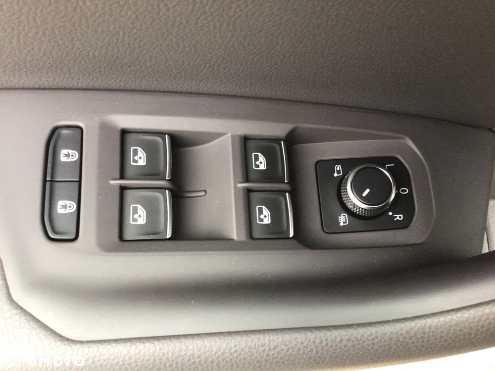 Volkswagen Touareg 3.0 V6 TDI 4Motion Elegance - 23