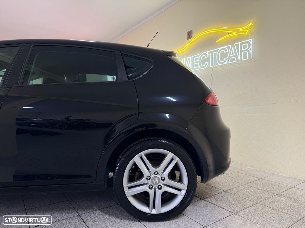 SEAT Leon 1.6 TDI Sport DSG - 14