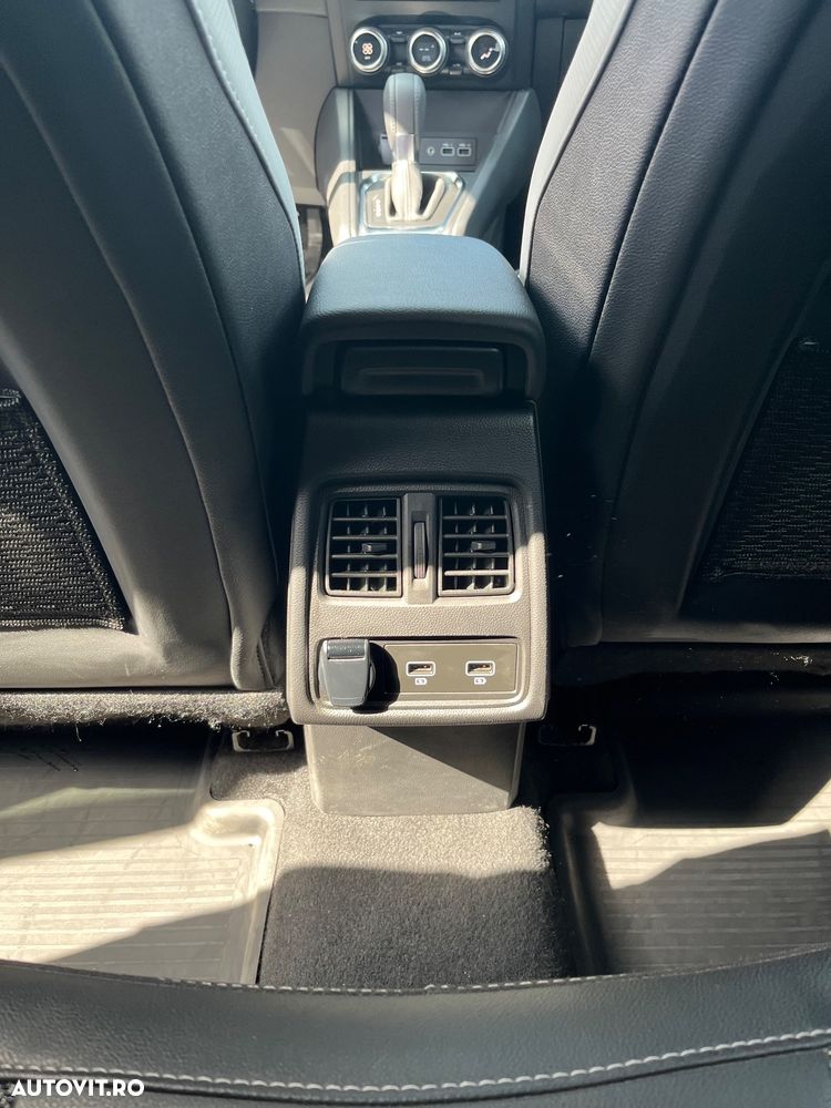 Renault Captur 140 EDC MHEV Techno - 16