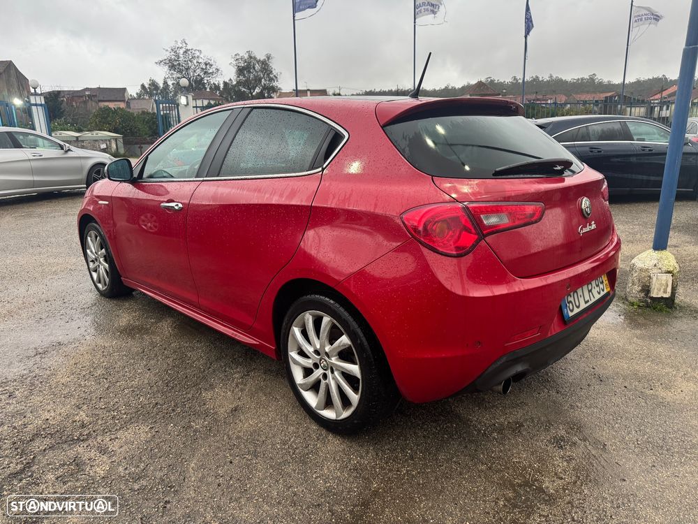 Alfa Romeo Giulietta 1.6 JTDM Distinctive - 5