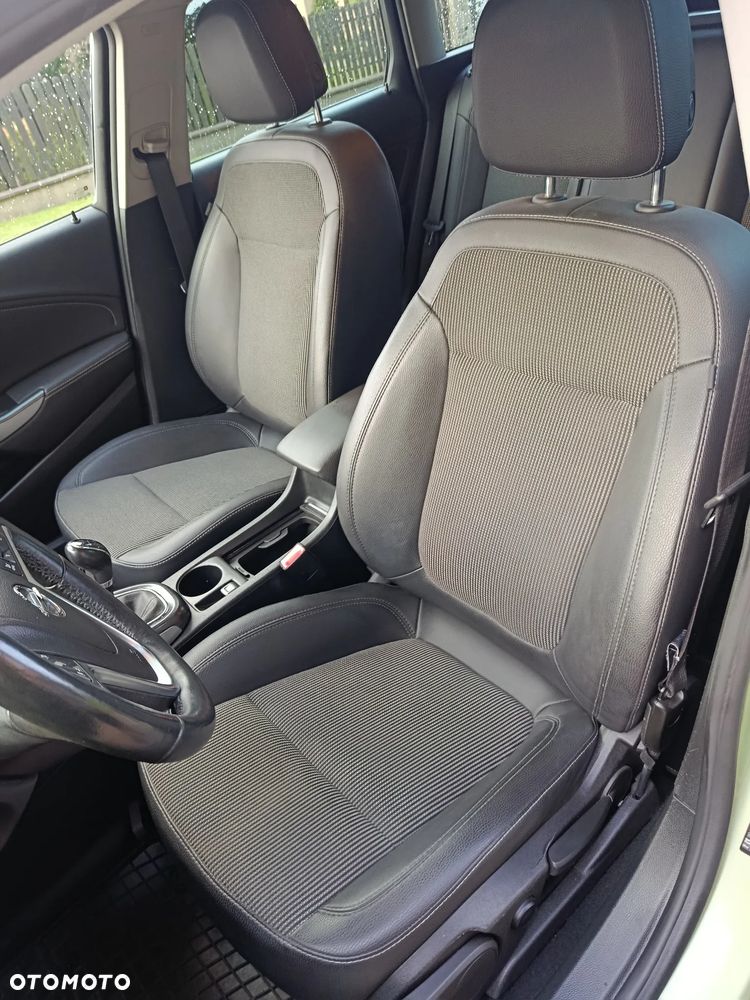 Opel Astra 1.4 T Cosmo - 26