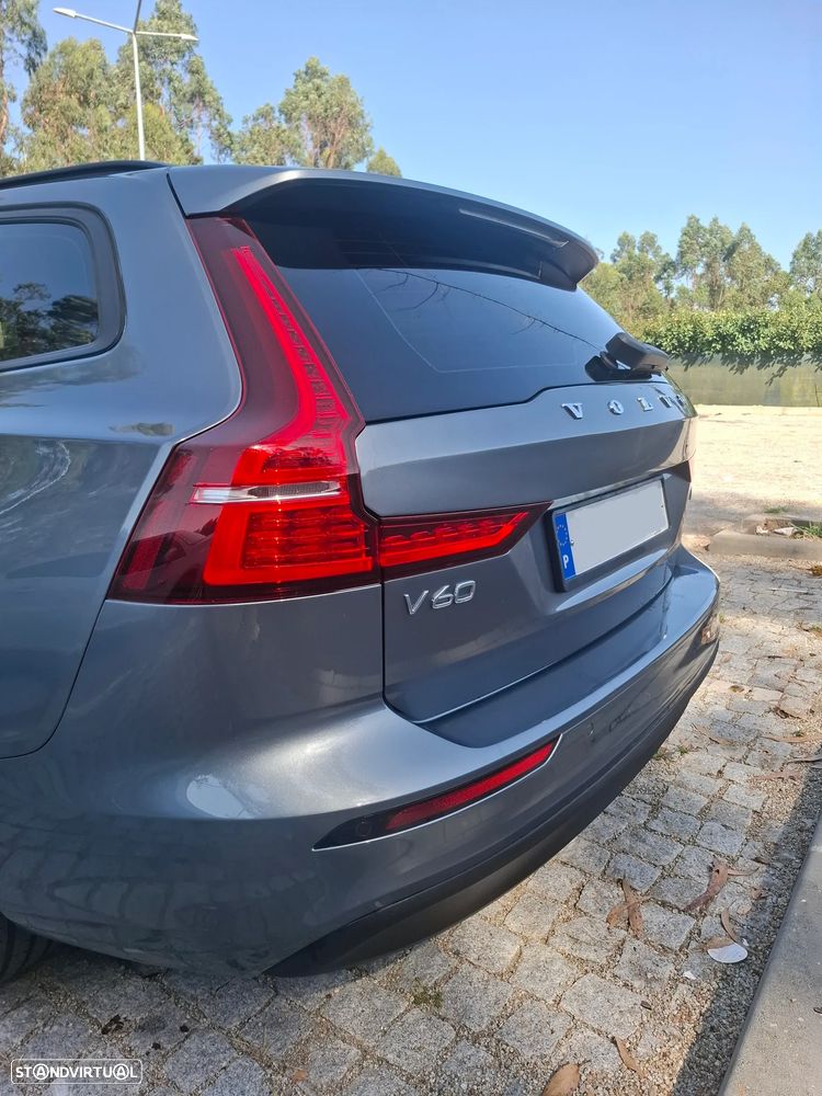 Volvo V60 2.0 D3 Momentum Geartronic - 13
