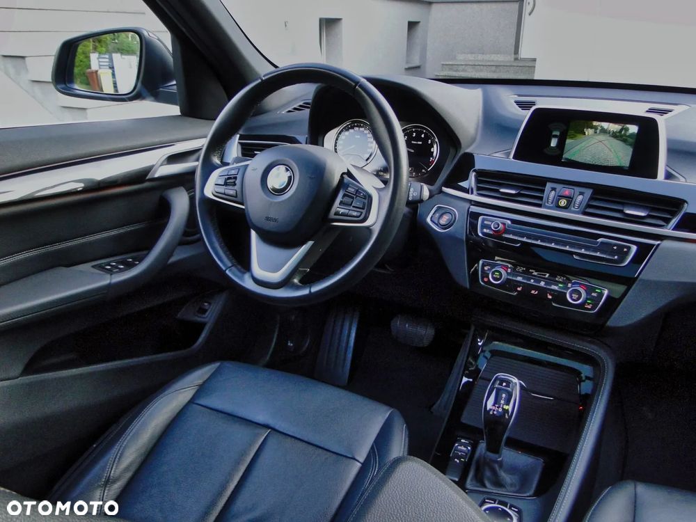 BMW X1 sDrive18i GPF xLine - 26