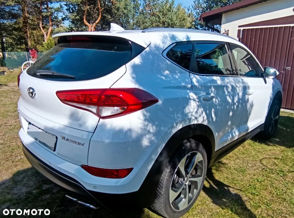 Hyundai Tucson - 16