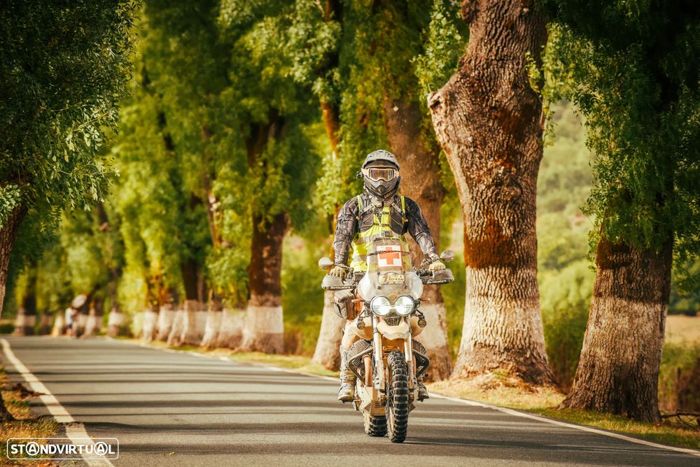Moto Guzzi V85 V85TT Travel E4 + 5000€ acessórios - 38