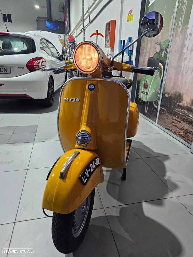 Vespa 125 GTR - 2