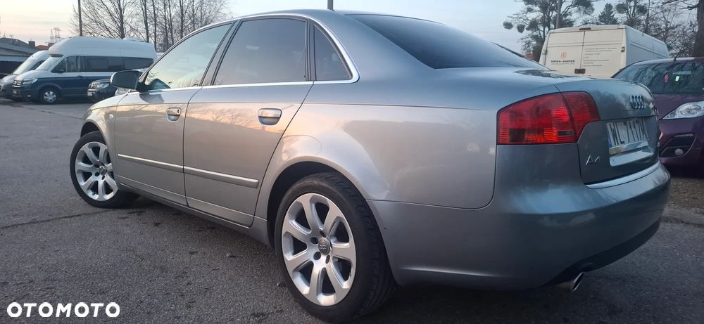 Audi A4 Limousine 2.0 Multitronic - 13
