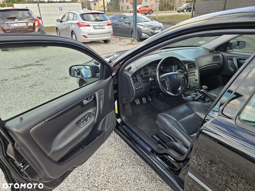 Volvo V70 2.4 Summum - 17