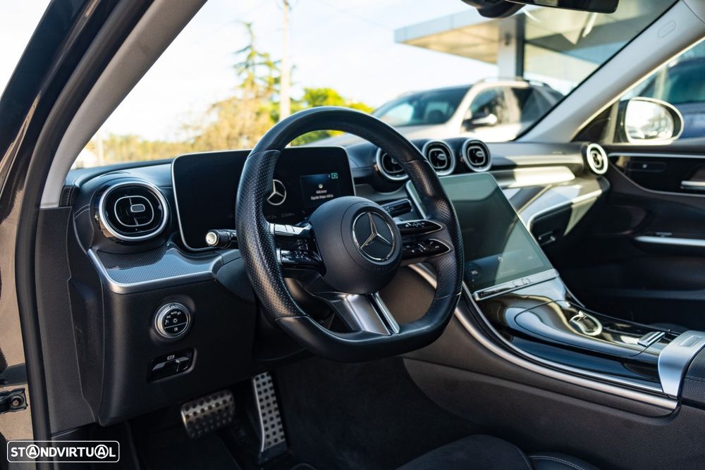 Mercedes-Benz C 300 d AMG Line - 24