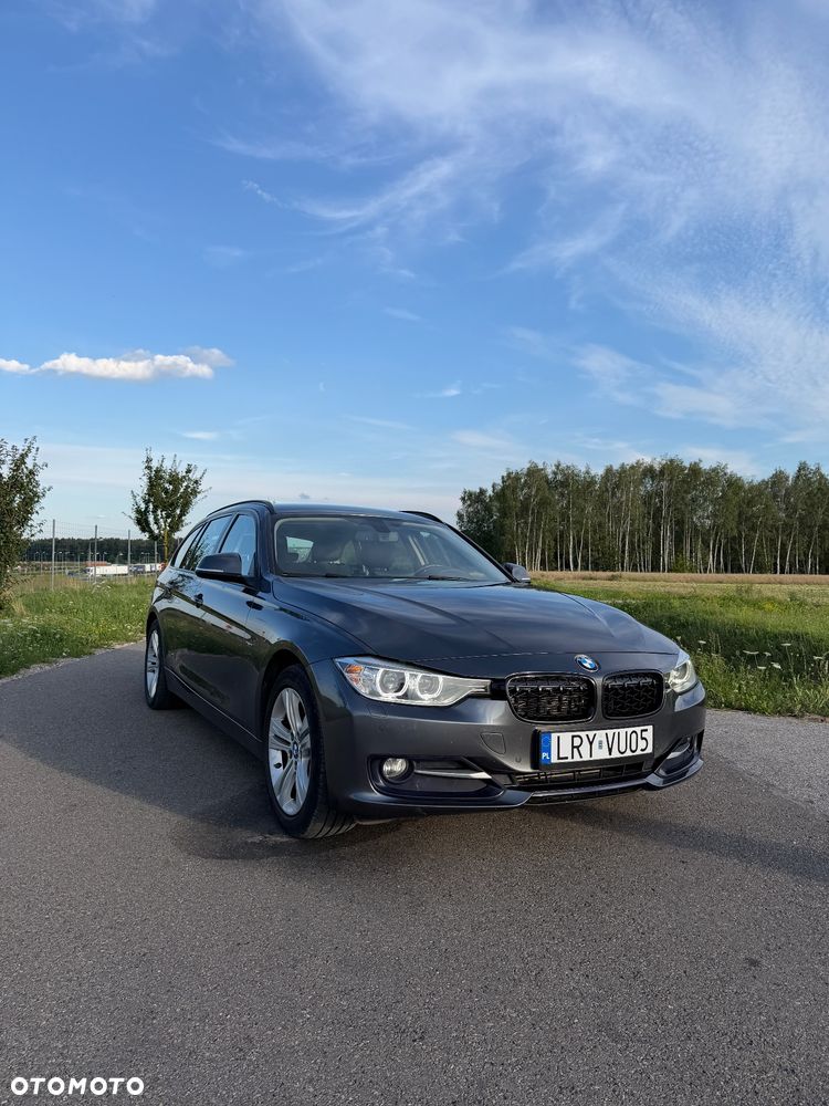 BMW Seria 3 318d Blue Performance Sport Line - 1