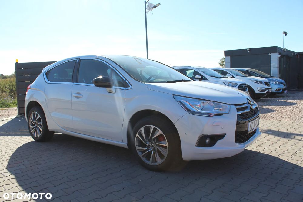 Citroën DS4 1.6 VTi SoChic - 8